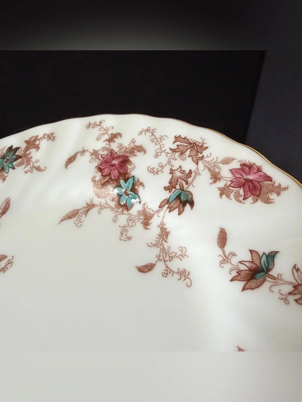 Minton set bread